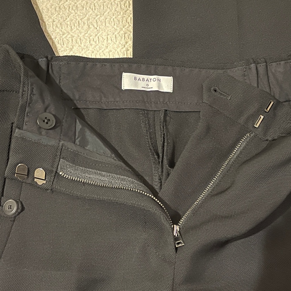Aritzia Babaton Club Cuffed Pants with Matching Bustier - Picture 14 of 16